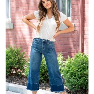 Judy Blue Bluefield High Rise Wide Leg Released Hem Crop Size 9/29